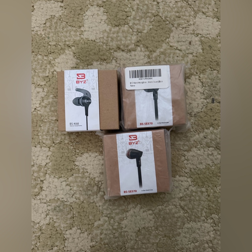 BYZ Wired Earphones Set (3 pairs)